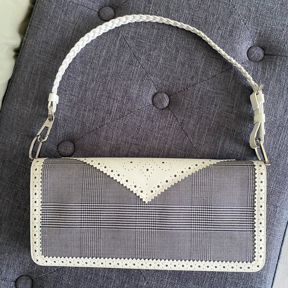 Christian Dior Vintage Shoulder Bag - Picture 2 of 13